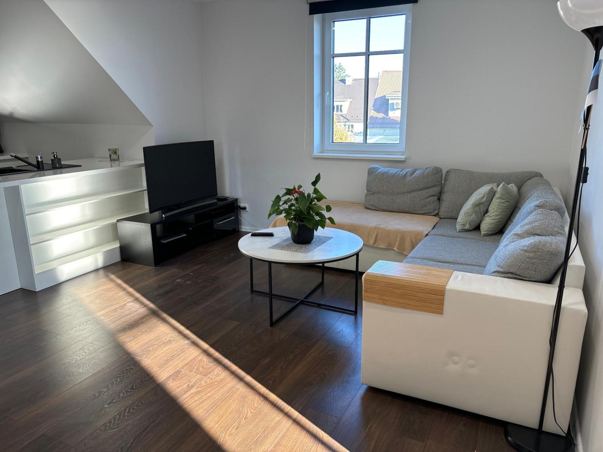 Paernu Lubja Apartments Buitenkant foto